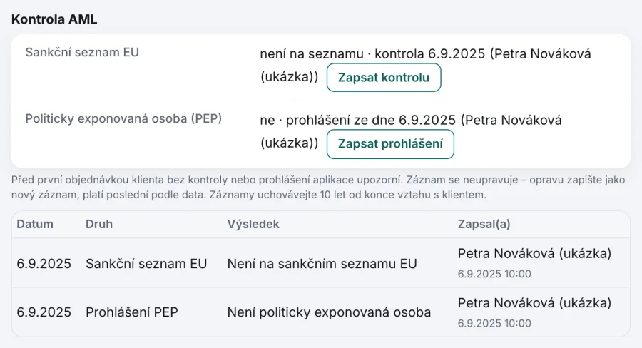 Snímek z ukázky aplikace Bondie: Karta klienta v ukázce, oddíl Kontrola AML: sankční seznam EU s výsledkem není na seznamu a datem kontroly, prohlášení PEP s odpovědí ne a datem prohlášení, tlačítka Zapsat kontrolu a Zapsat prohlášení a pod nimi historie záznamů s datem, druhem, výsledkem a tím, kdo záznam zapsal